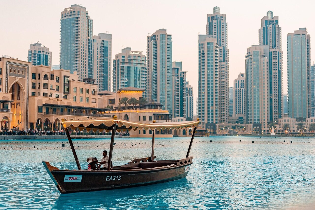 downtown, nature, dubai, uae, tourism, city, people, buildings, sunset, water, pond, boat